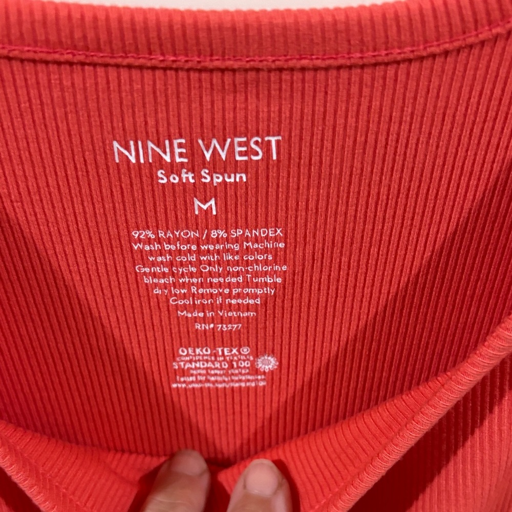 Nine West Ribbed Tank - Picture 2 of 2